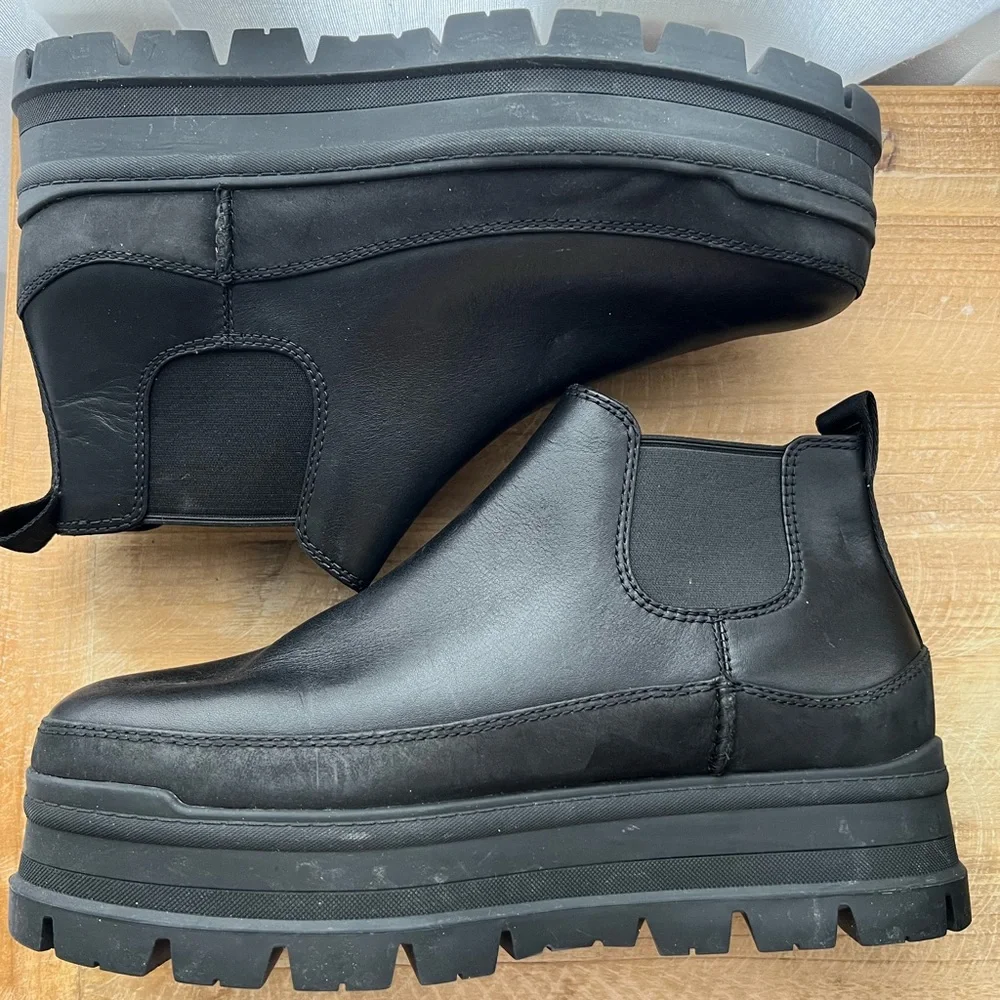 UGG Merina Waterproof Platform Shoe in Black Women’s Size 11 New